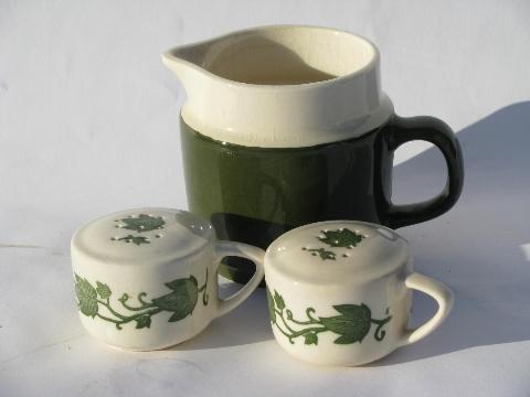vintage USA pottery dinnerware set for 4, green ivy border dishes