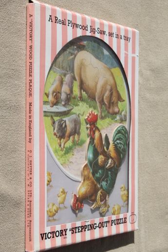 vintage Victory / JW Spear wood jigsaw puzzle, farm scene hen & rooster Stepping Ou