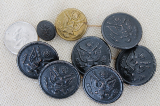 vintage WWI WWII US Army bronze eagle uniform buttons, Art Metal buttons