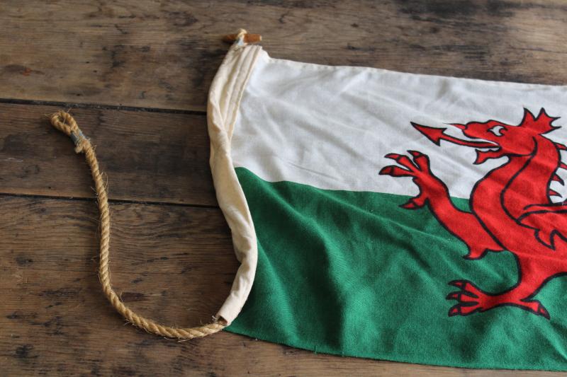 vintage Wales Welsh red dragon flag, yacht boat flag w/ rope halyard