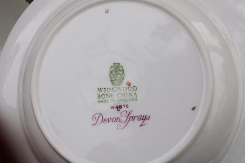vintage Wedgwood England Devon Sprays floral china rim soup bowls set of 4
