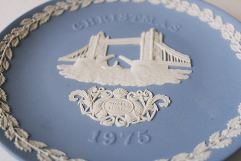 vintage Wedgwood blue  white jasperware plate, Christmas holly border Tower Bridge