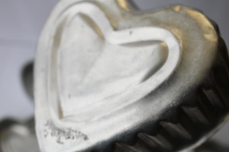 vintage aluminum jello molds, large & small hearts shabby tin Valentines