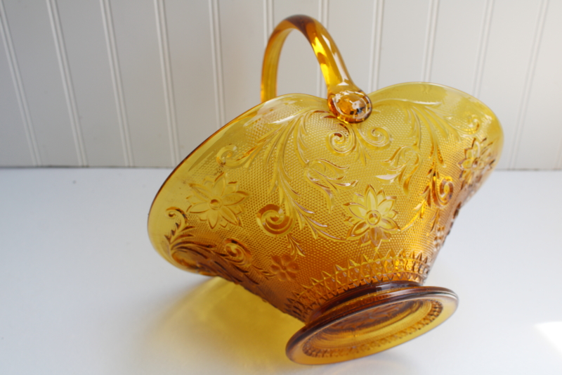 vintage amber glass flower baskets large  small, Tiara / Indiana sandwich daisy pattern