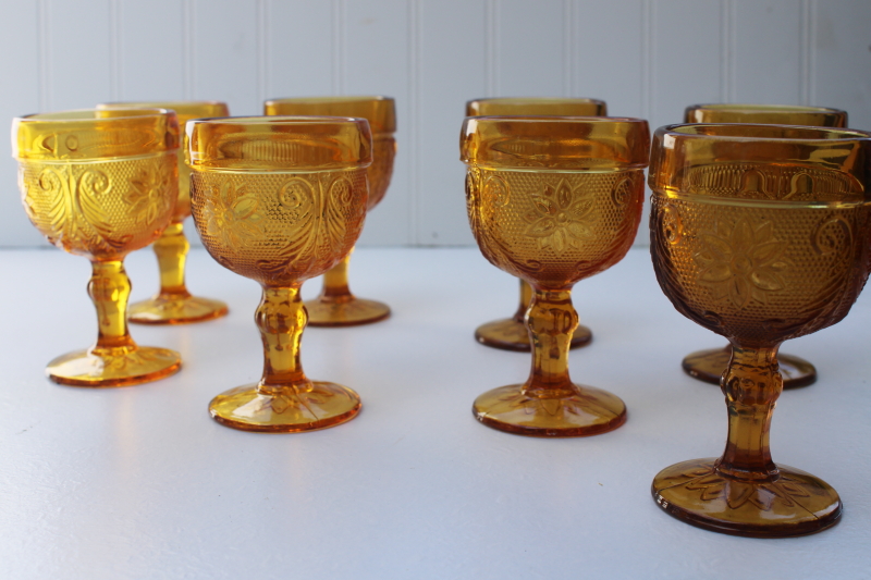 vintage amber glass wine glasses candle fairy lights, Tiara / Indiana sandwich daisy pattern