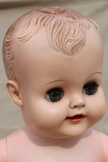 baby dolls with big eyes