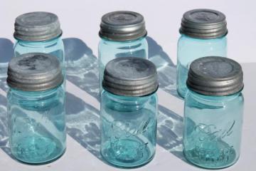 vintage blue mason jar w/ zinc lids,  lot of 6 old Ball jars pint Perfect Mason
