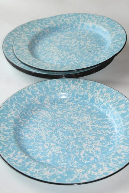 vintage blue swirl enamelware plates and bowls, country primitive rustic camp cabin dishes