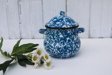 vintage blue & white swirl splatterware enamel covered jar, small canister or sugar bowl
