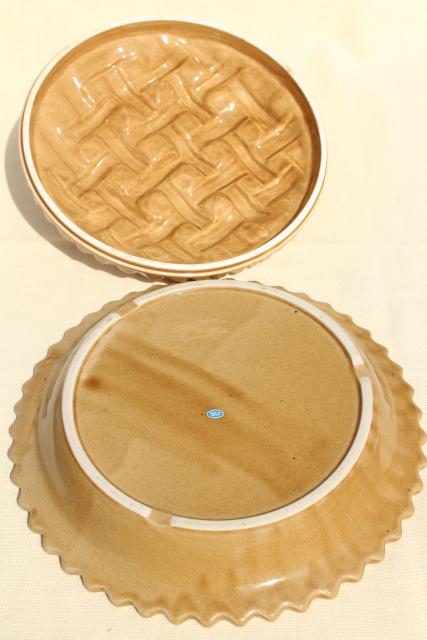 vintage blueberry pie cover, ceramic pie plate pan w/ printed recipe