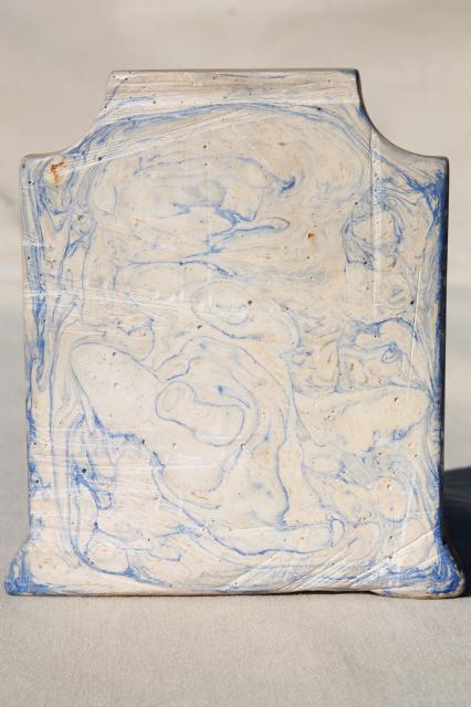 vintage book end, faux marble w/ lantern, marbled blue veined plaster chalkware