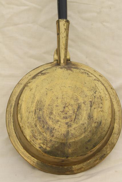 vintage brass bed warmer, large solid brass pan for hot coals or roasting chestnuts