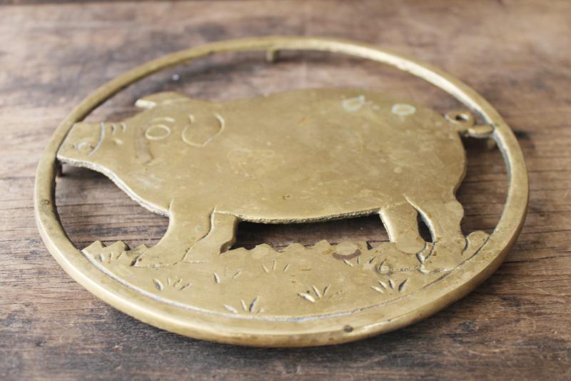 vintage brass trivet w/ pig, primitive country farmhouse kitchen wall hanging