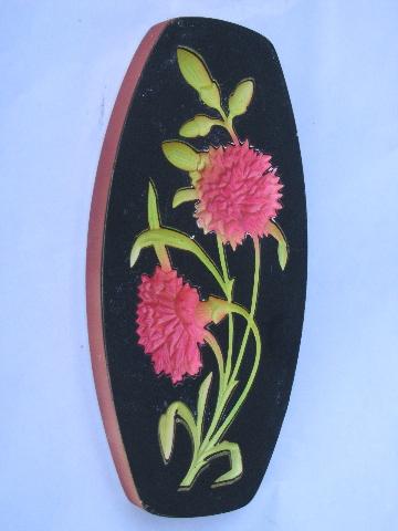 vintage chalkware wall plaques, butter print flowers for the kitchen