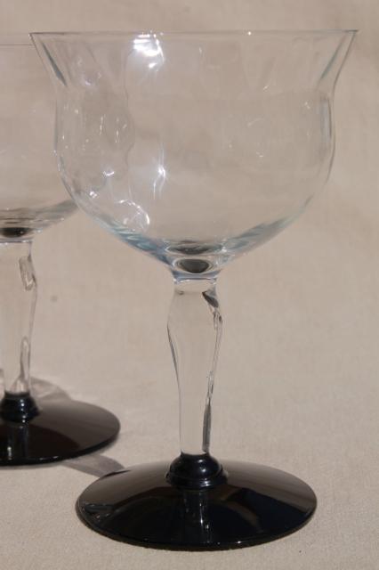 vintage champagne glasses, Weston crystal clear optic pattern glasses w/ black glass foot
