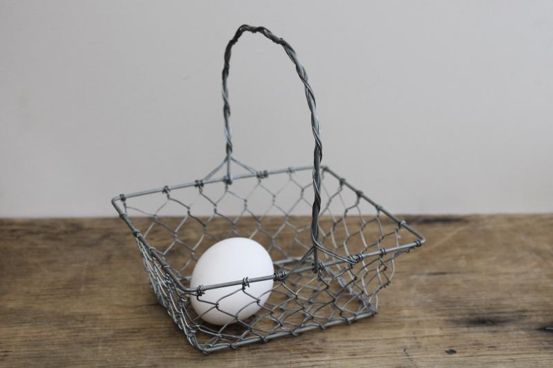 Chicken Wire Basket Eggs Display Rustic Farmhouse Country Kitchen Decor 13x11" 