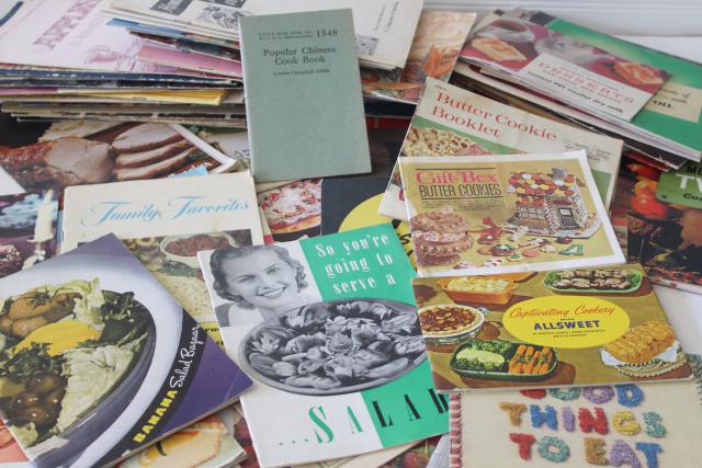 vintage cookbooks lot, 50s 60s 70s recipe booklets & leaflets w/ retro kitchen graphics