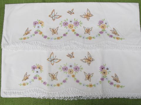 vintage cotton bed linens, lot embroidered pillowcases w/crocheted lace