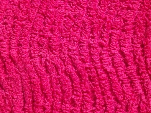 vintage cotton chenille bedspread, red raspberry  pink w/ heavy chenille fringe