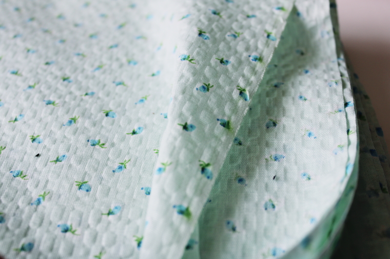 vintage cotton fabric, crinkle texture soft light plisse w/ rosebud print on pale aqua