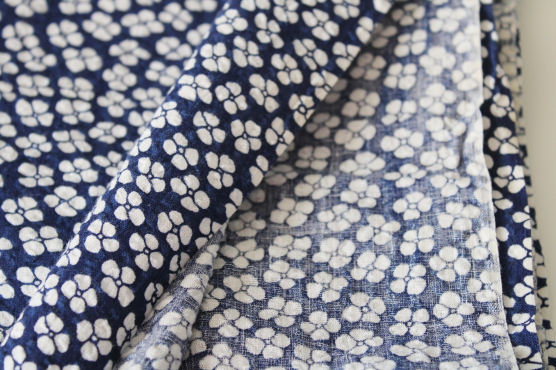 vintage cotton fabric, soft light crinkle texture plisse, summery print navy blue w/ white
