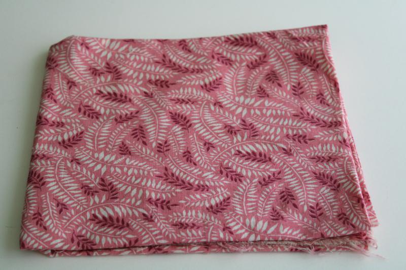 vintage cotton feed sack fabric, antique pink fern print Victorian style