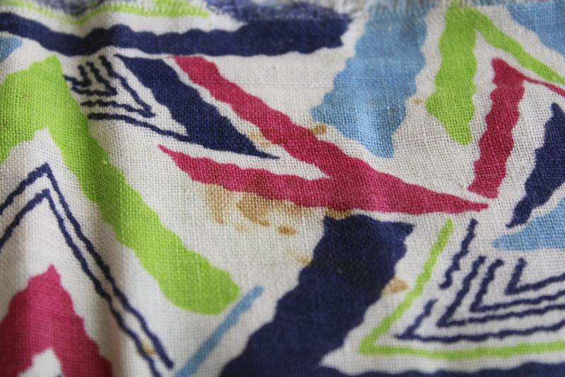 vintage cotton feed sack fabric, deco zigzag triangles print in navy, plum, blue, apple green
