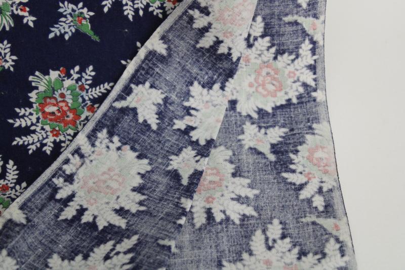 vintage cotton feed sack fabric, floral print flower bouquets on navy blue