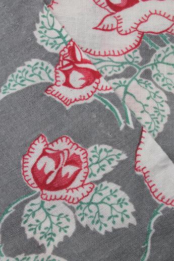 vintage cotton feed sack fabric w/ retro 40s 50s floral, roses on grey feedsack