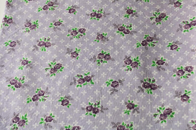vintage cotton feedsack fabric, girly old fashioned floral dusty lavender roses