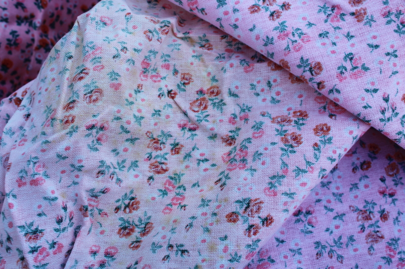 vintage cotton flannel fabric, flower print on girly pink, prairie cottagecore style