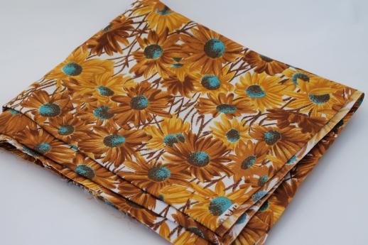 vintage cotton floral fabric, daisy print with yellow gold & turquoise flowers