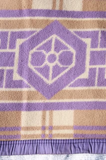 vintage cotton / rayon camp blanket, lavender & tan plush bed blanket never used