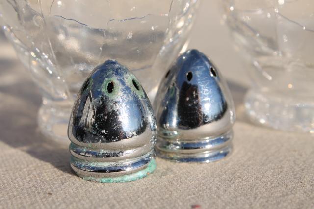 vintage crackle glass salt and pepper shakers, S&P set crystal clear glass