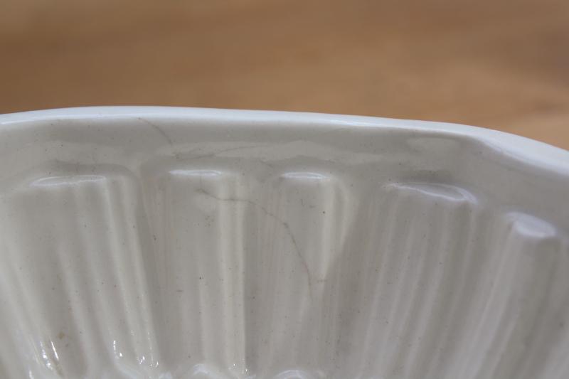 vintage creamware earthenware pottery pudding mold w/ grapes design