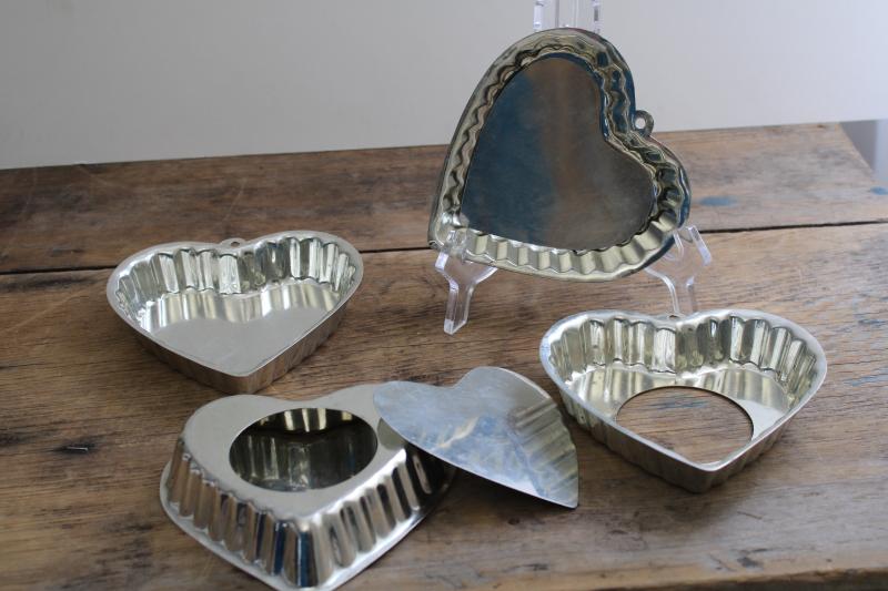 vintage crimped heart tin molds, individual tart or cake baking pans set