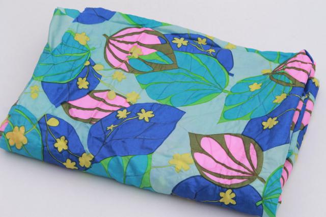 vintage crinkle pucker texture lightweight poly 'silk' fabric, Japan or Hawaiian leaf print