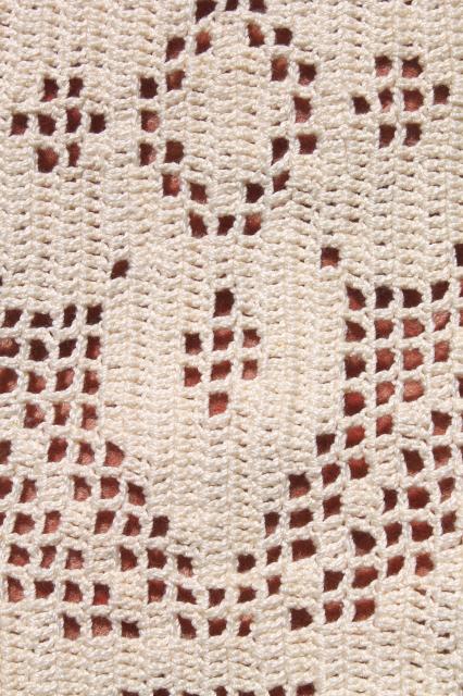 vintage crochet lace bedspread, queen size handmade crocheted cotton coverlet w/ fringe