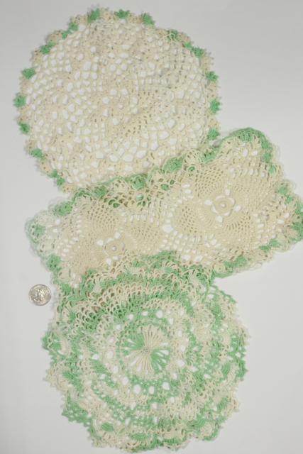 vintage crochet lace doilies pretty colored thread, crocheted flowers doily lot