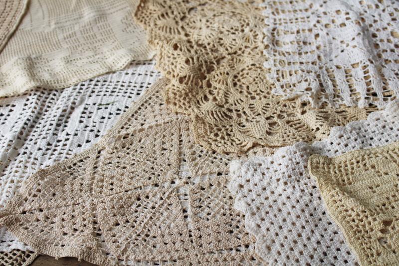 vintage crochet lace doily lot, square & rectangular table mats, doilies