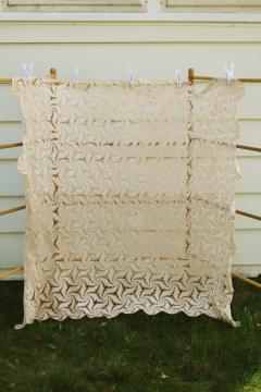 vintage crochet lace tablecloth, lacy pinwheels shabby chic cottage decor
