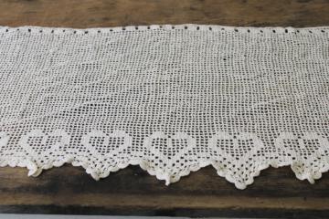 vintage crochet lace window curtain valance hearts border country cottagecore