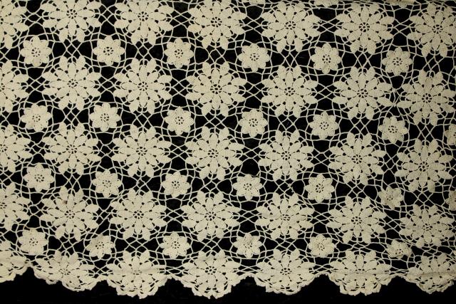 vintage crocheted lace bedspread, lacy crochet flowers or snowflakes