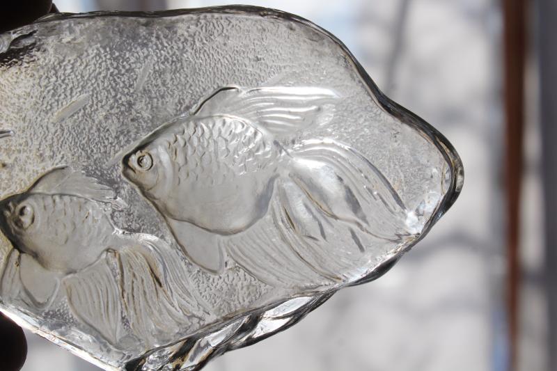 vintage crystal clear ice glass paperweight w/ fish, freeform shape