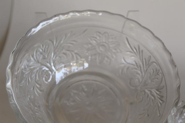 vintage crystal clear pressed glass bowls, Sandwich pattern Anchor Hocking