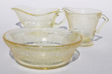 vintage depression glass yellow Hazel Atlas Florentine #2 poppy bowl, gravy & cream pitcher