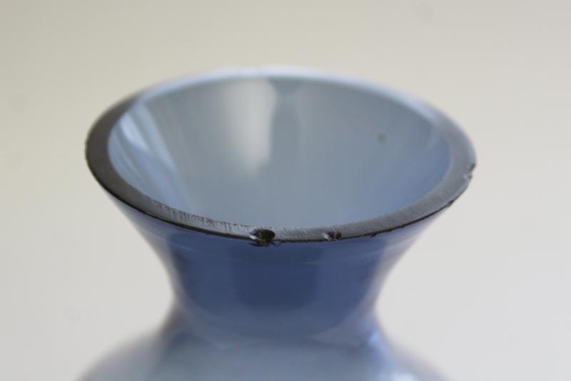 vintage dusk blue art glass vase w/ mod curvy hourlass shape, Sweden?