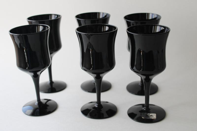 vintage ebony black glass wine glasses, set of six goblets gothic style Halloween