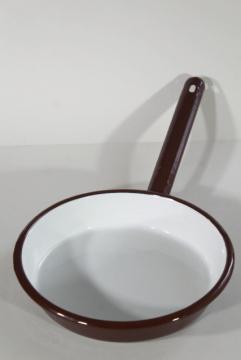 vintage enamelware cookware, Poland porcelain enamel over steel saute pan