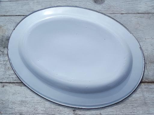 vintage enamelware turkey platter, large tin tray for Thankgiving
